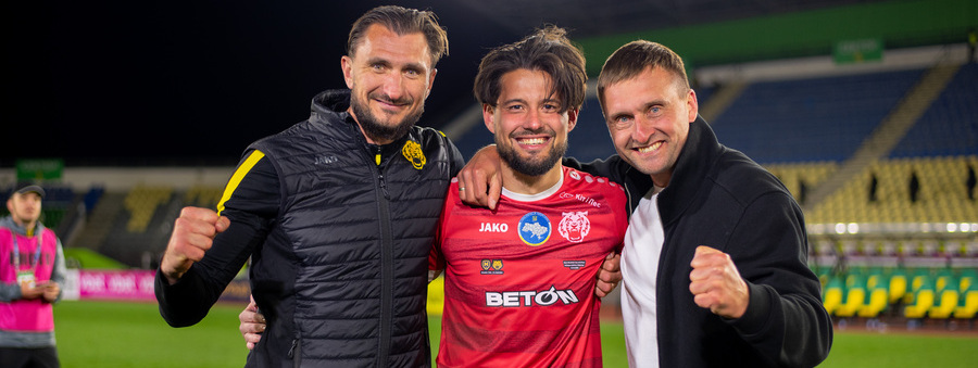 ЧОРНИЙ: “ХЛОПЦІ БИЛИСЯ ЯК СПРАВЖНІ ДЕСЯТЬ СПАРТАНЦІВ!”
